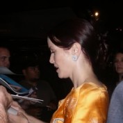 Annie Wersching signing autographs at FOX Fall Eco-Casino Party 2009