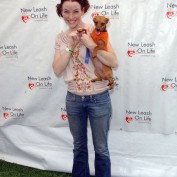 Annie Wersching at Nuts for Mutts Dog Show 2009 - 02