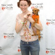 Annie Wersching at Nuts for Mutts Dog Show 2009 - 04