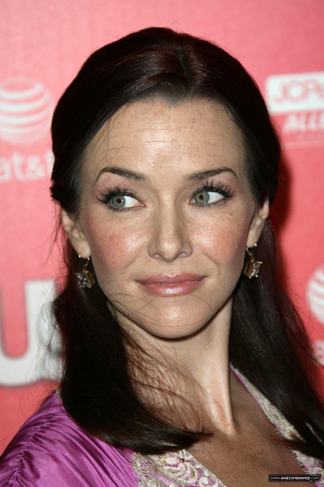 Annie Wersching at Us Weekly Hot Hollywood Party 2009