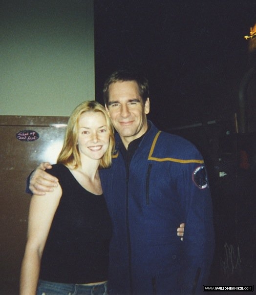 Annie Wersching and Scott Bakula on set of Star Trek Enterprise