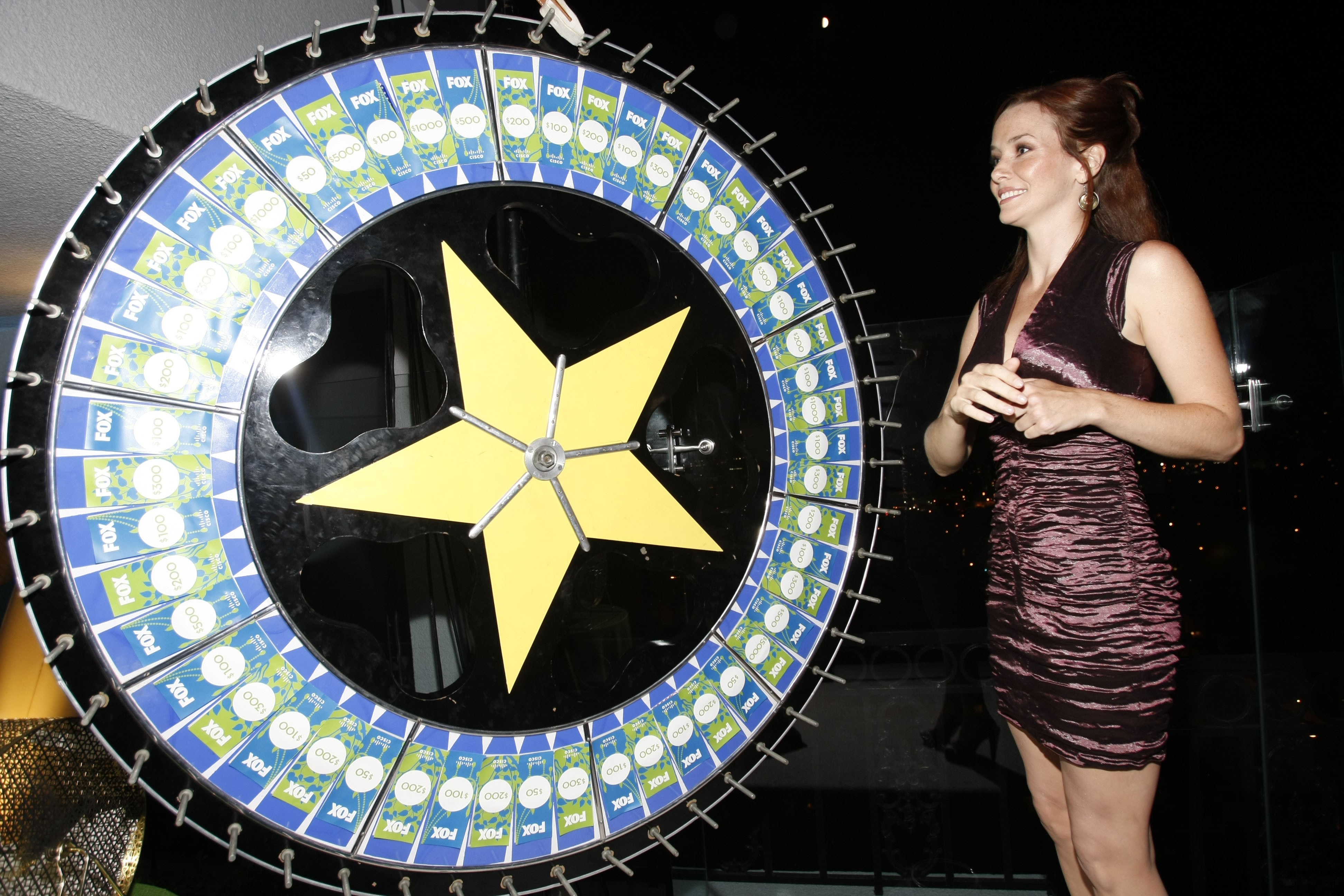 Annie Wersching at 2008 FOX Fall Eco-Casino Party
