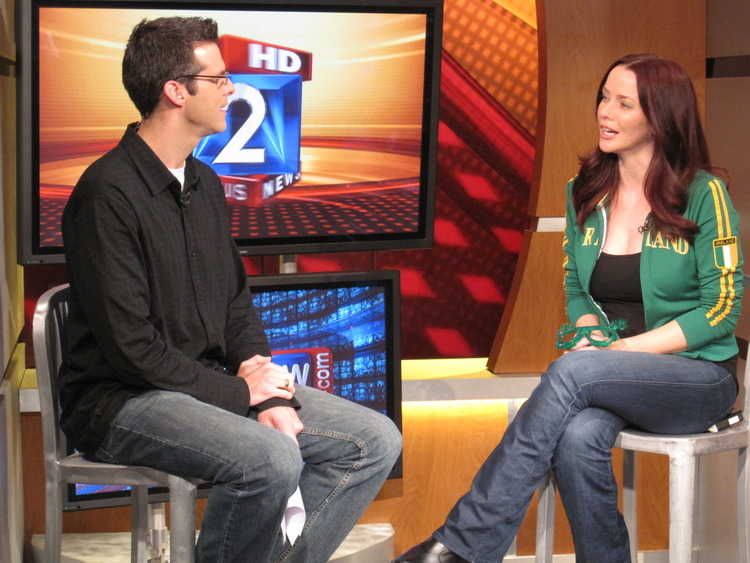 Annie Wersching on FOX 2 News St. Louis Morning Show 01