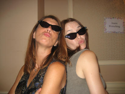 Annie Wersching with fan at General Hospital event
