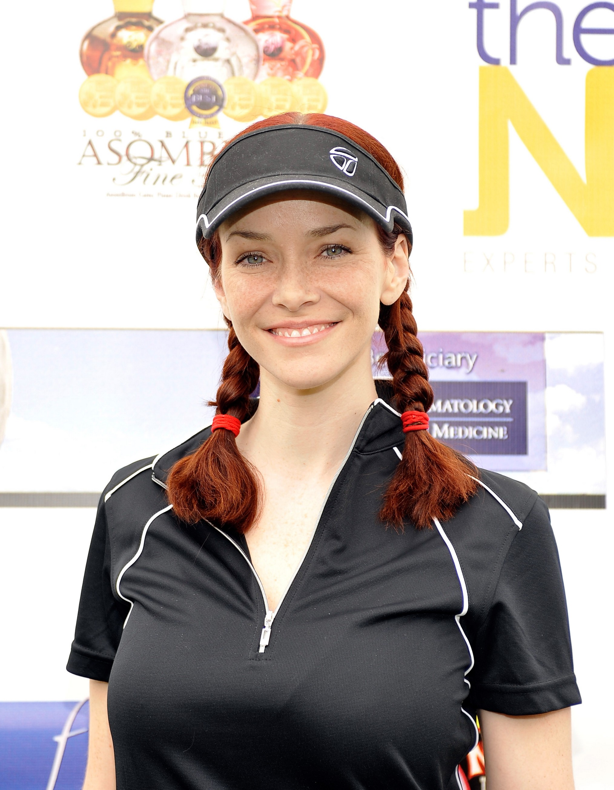Annie Wersching at 8th Annual Hack N Smack Celebrity Golf Tournament