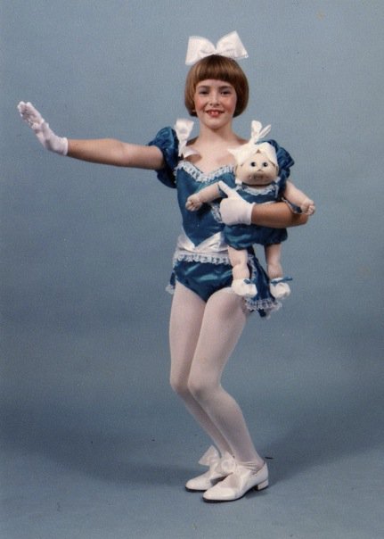 Young Annie Wersching dancing with Cabbage Patch Kid