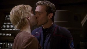 Annie Wersching Star Trek Enterprise kiss