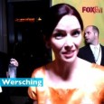 Annie Wersching Wear Vintage Clothing