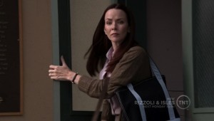 Rizzoli-Isles-Annie-Wersching-clip6