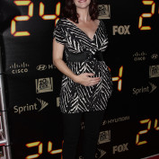 annie-wersching-pregnant-24-series-finale-party_21