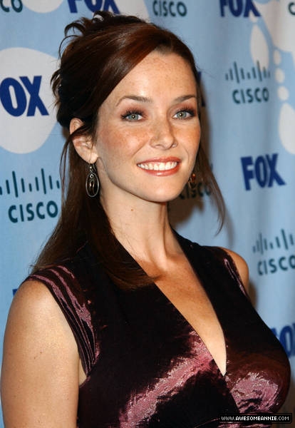 Annie-Wersching-FOX-Fall-Eco-Casino-Party_2008-13