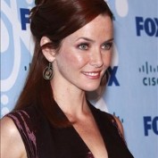 Annie-Wersching-FOX-Fall-Eco-Casino-Party_2008-15