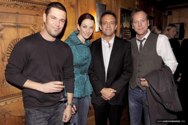 Annie Wersching with Carlos Bernard, Kiefer Sutherland, and Mark Williams