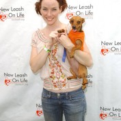 Annie Wersching at Nuts for Mutts Dog Show 2009 - 03