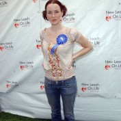Annie Wersching at Nuts for Mutts Dog Show 2009 - 10