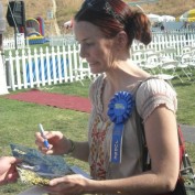 Annie Wersching signing autographs at Nuts for Mutts Dog Show 2009