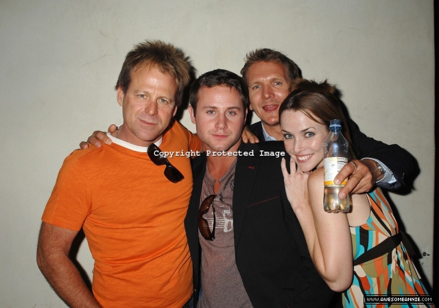 annie-wersching-soapnet-night-before-party-group-1