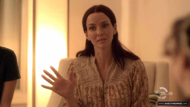 Annie Wersching in Below the Beltway