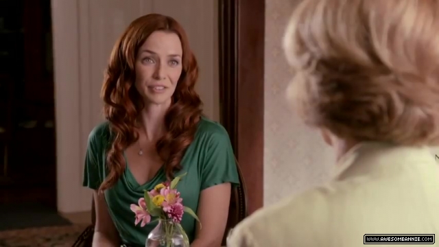 annie-wersching-carriers-trailer_02