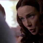 annie-wersching-carriers-trailer_47