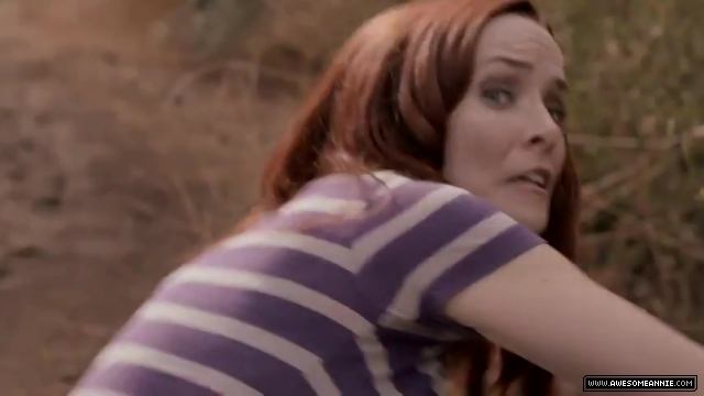 annie-wersching-carriers-trailer_82