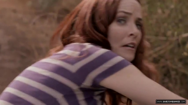 annie-wersching-carriers-trailer_85