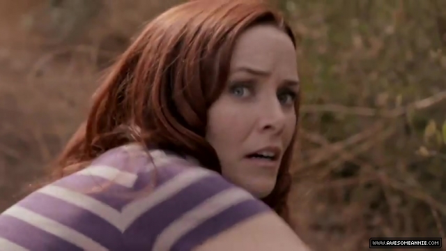 annie-wersching-carriers-trailer_88