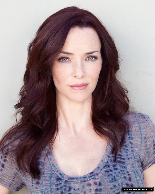 Annie Wersching headshot 2011