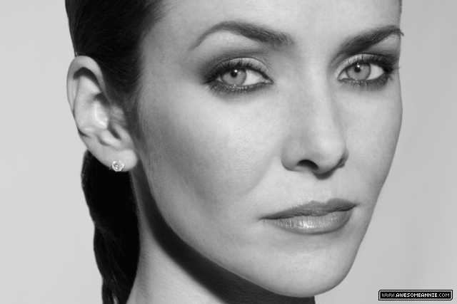 Annie Wersching photo shoot by Jeffrey Vogeding black and white