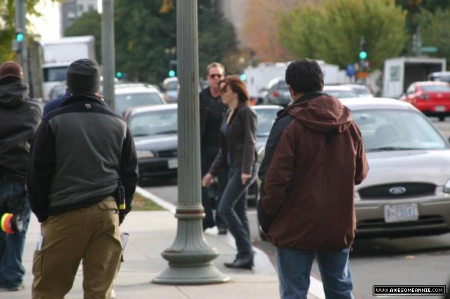 Annie Wersching and Kiefer Sutherland filming 24 Day 7 in Washington DC