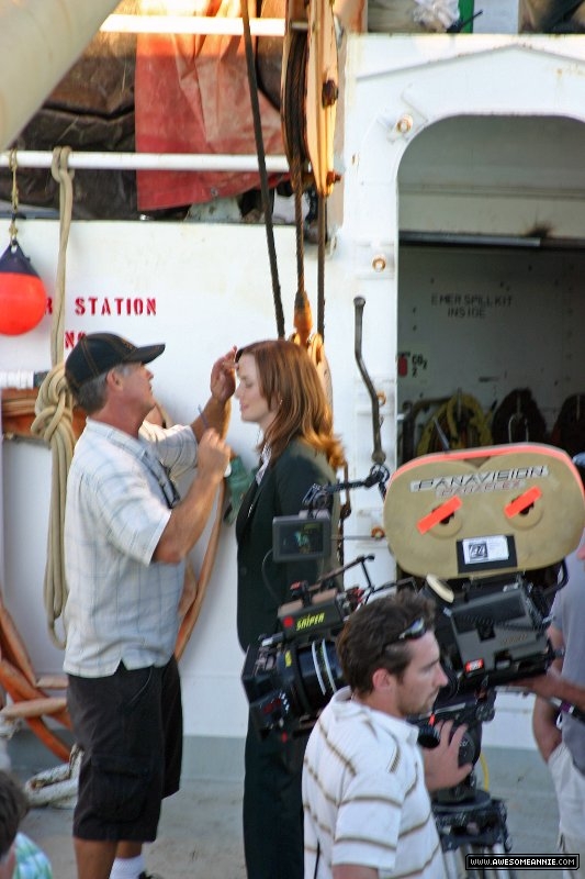 Annie Wersching makeup on ship 24 Season 7