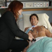 Annie Wersching and Dameon Clarke BTS 24 Hospital set 01