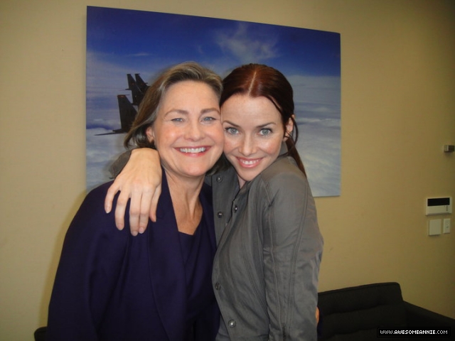 Annie Wersching and Cherry Jones on 24 set