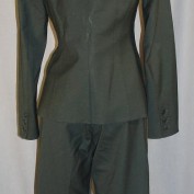 renee-walker-24season7-suit-back