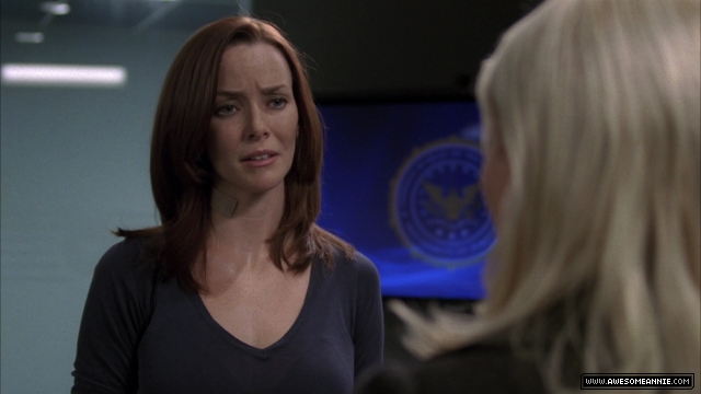 Annie Wersching as Renee Walker in 24 Season 7 Episode 18 Deleted Scene