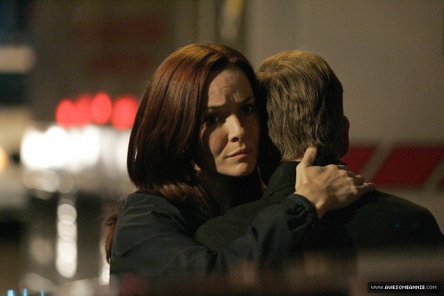 annie-wersching-renee-walker-7x22promo5