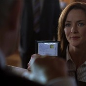 Annie Wersching as Renee Walker in 24 Season 7 Episode 1