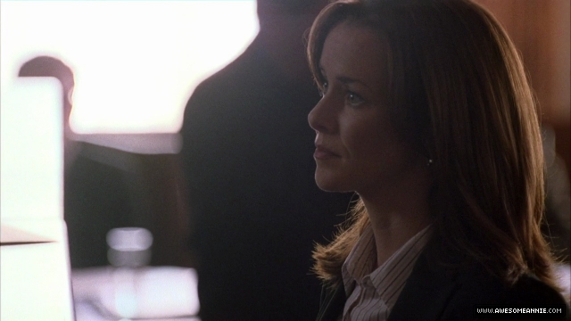 Annie Wersching as Renee Walker in 24 Season 7 Episode 1