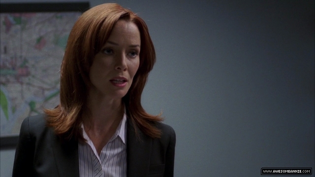 Annie Wersching as Renee Walker in 24 Season 7 Episode 1