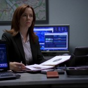 Annie Wersching as Renee Walker in 24 Season 7 Episode 1