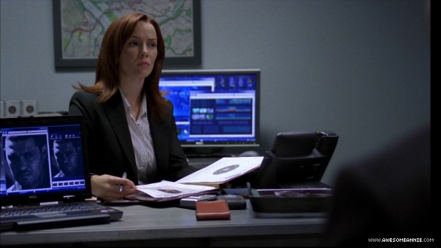 Annie Wersching as Renee Walker in 24 Season 7 Episode 1