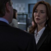 Annie Wersching as Renee Walker in 24 Season 7 Episode 1