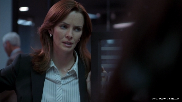 Annie Wersching as Renee Walker in 24 Season 7 Episode 1