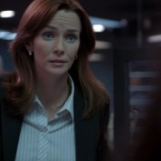 Annie Wersching as Renee Walker in 24 Season 7 Episode 1