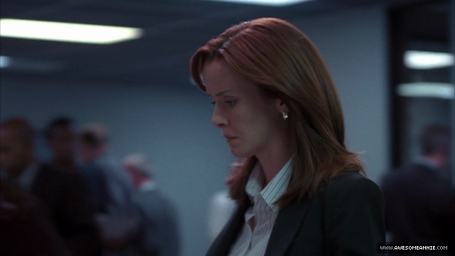 Annie Wersching as Renee Walker in 24 Season 7 Episode 1