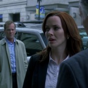 Annie Wersching as Renee Walker in 24 Season 7 Episode 1