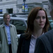 Annie Wersching as Renee Walker in 24 Season 7 Episode 1