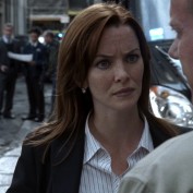 Annie Wersching as Renee Walker in 24 Season 7 Episode 2