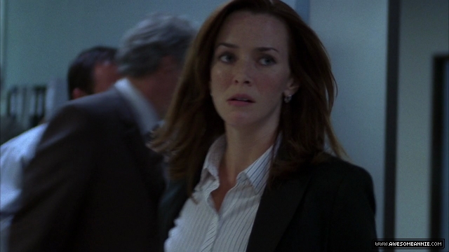 Annie Wersching as Renee Walker in 24 Season 7 Episode 3