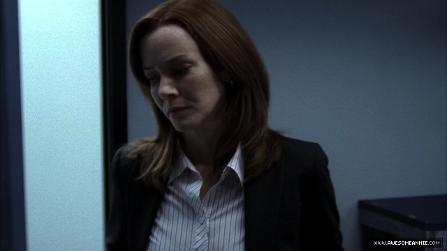 Annie Wersching as Renee Walker in 24 Season 7 Episode 3